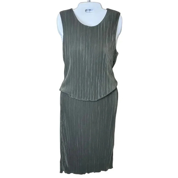 NEW J. Crew Plisse Shell Sleeveless Top Blouse & Slip Skirt Spanish Moss SZ S - Picture 3 of 14